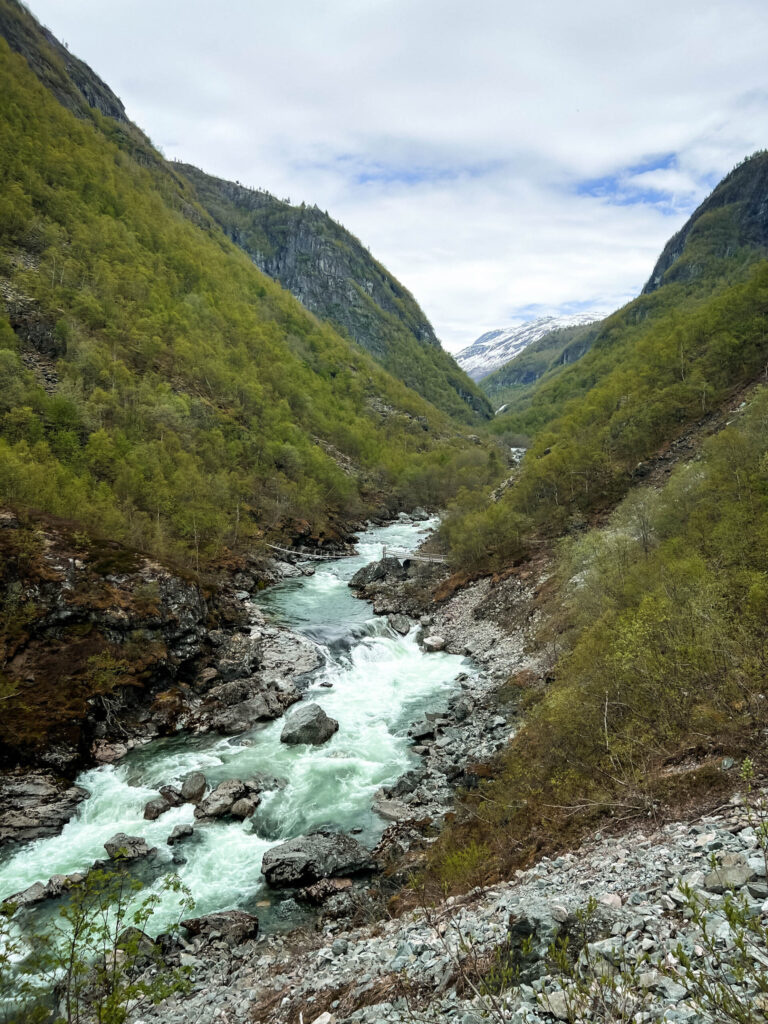 Hiking along the river to Vettisfossen waterfall