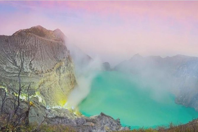 Kawah Ijen Midnight Tour