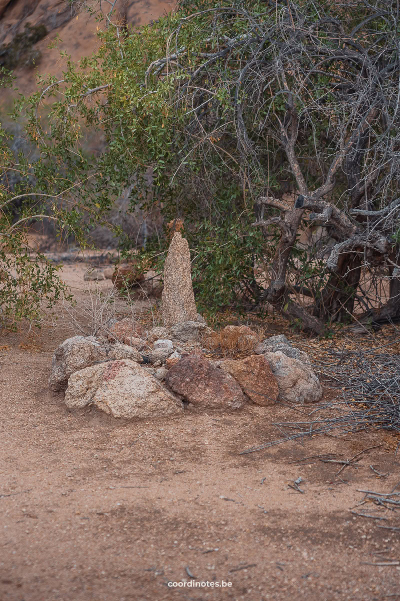 The old graves