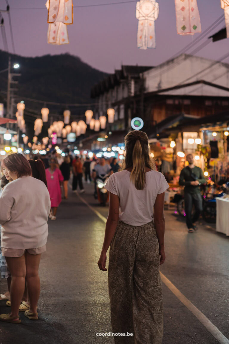 Evening market in Pai