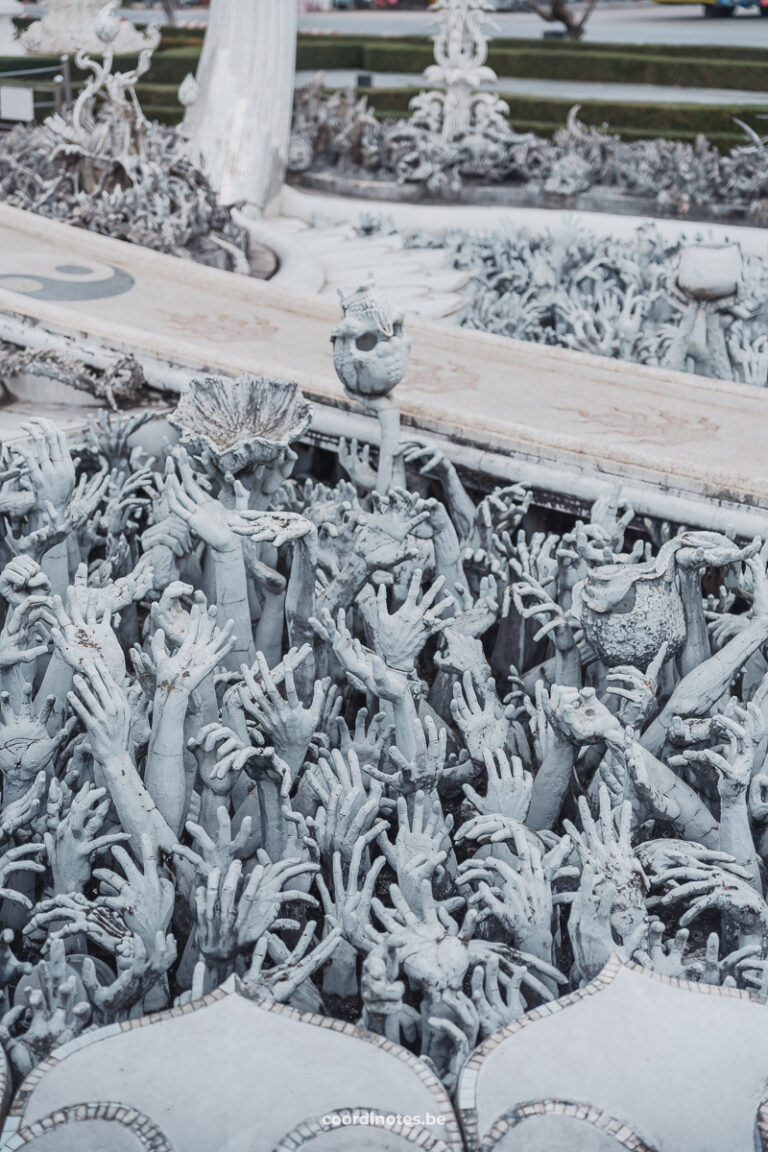 Wat Rong Khun - White Temple