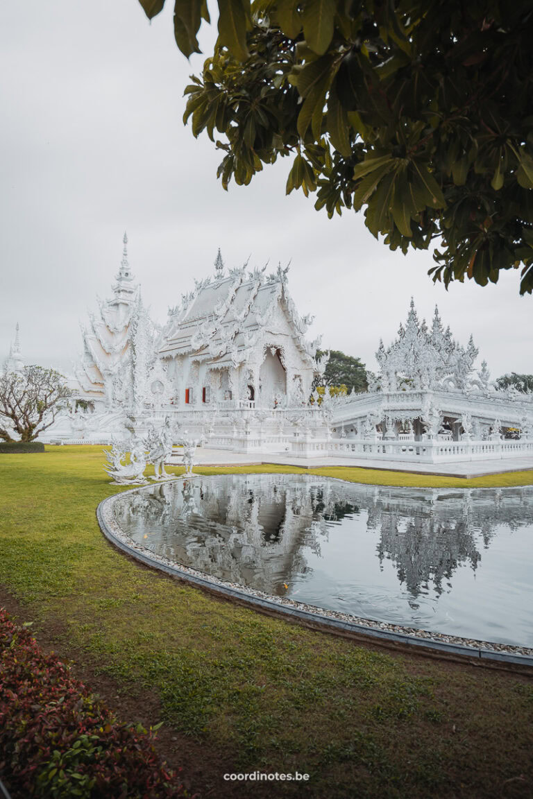 Wat Rong Khun - White Temple