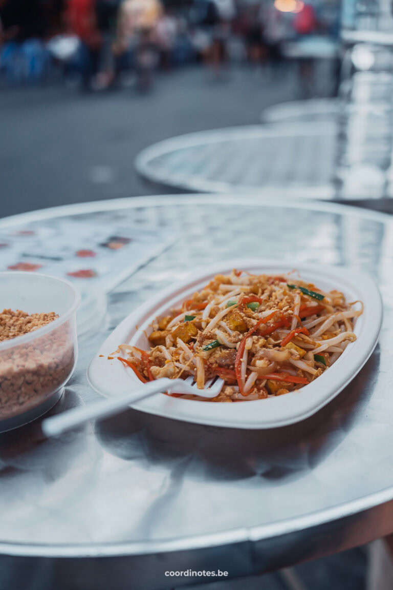 Local cuisine in Khao San Road