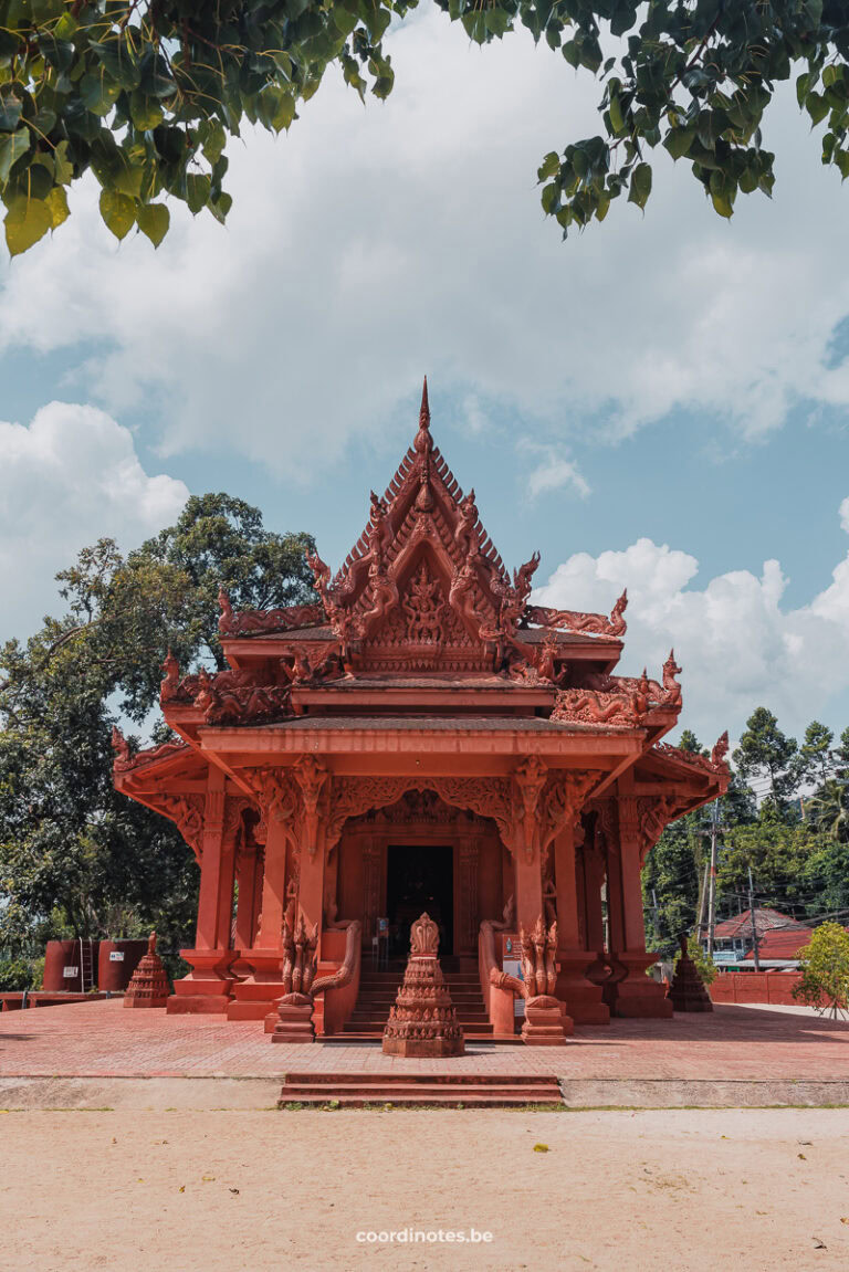 Wat Ratchathammaram or Wat Sila Ngu Temple