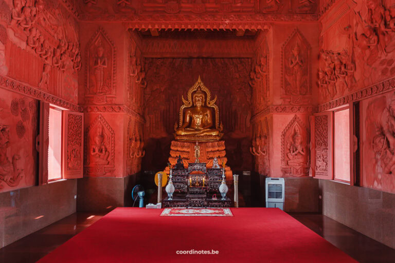 Wat Ratchathammaram or Wat Sila Ngu Temple