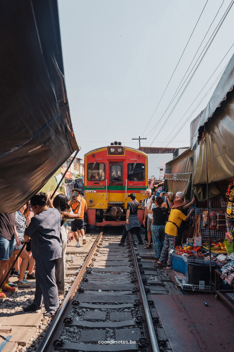 Maeklong Railway Market